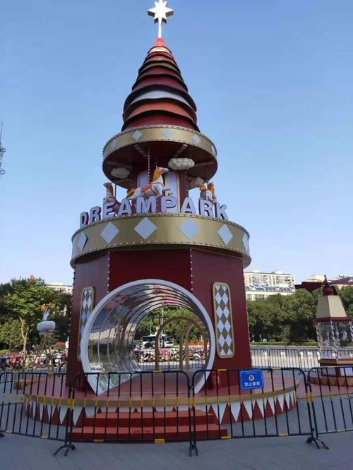 吾悦广场吃瓜,吃瓜群众的欢乐盛宴