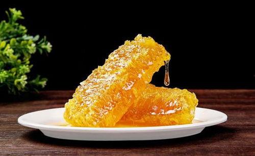 吃瓜蜂巢蜜,吃瓜蜂巢蜜的甜蜜诱惑