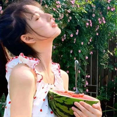 吃瓜女孩头像微信