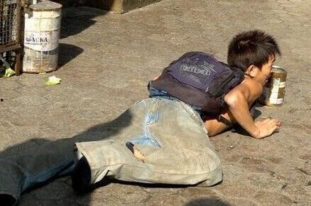 乞丐吃瓜视频大全