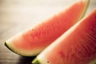 吃瓜开心的视频,揭秘热门视频背后的趣味故事