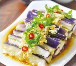 吃茄瓜用刮皮吗,茄瓜食用前的刮皮技巧揭秘