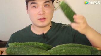 男团吃瓜占卜在线观看,在线观看带你领略明星幕后趣事